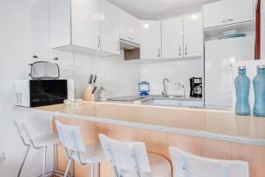 Welcoming apartment with pool - 65 m² - Costa del Silencio