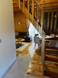 Hanovi Apartments