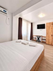 Harmony Rooms & Studios