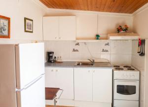 Cozy apartment in El Chaparral, 60 m², shared pool