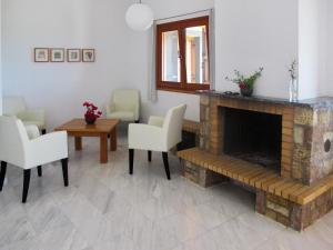 Elegant Apartment in Agios Ilias with Sea View