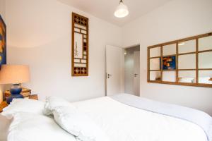 Elegant Apartment in Cascais with Fireplace - 80 m²