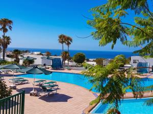 Charming Apartment in Tías + Pool