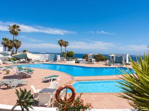Charming Apartment in Tías + Pool