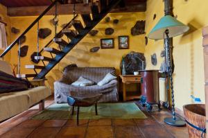 Charming house in Isora with mountain view