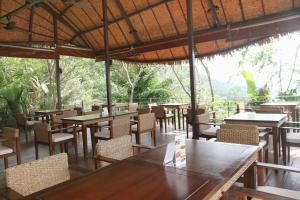 Modern apartment in Phuket of 75 m² with sea view on balcony