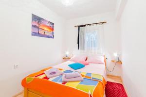 Charming apartment with private pool in Mastrinka - 98 sqm