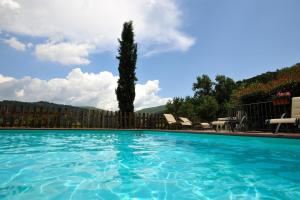 Charming Apartment in Lisciano Niccone with Shared Pool