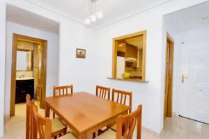 Modern apartment in Oropesa, 60 m², with shared pool