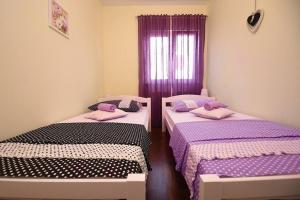 Family Villa in Solin with Pool