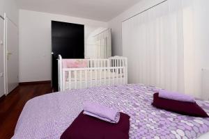 Family Villa in Solin with Pool
