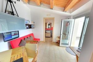 Charming apartment in Punta Secca with sea view, 50 m²