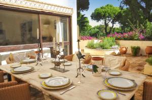 Elegant Villa in Vilamoura with Private Pool