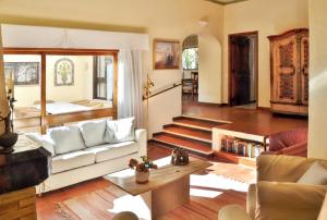 Elegant Villa in Vilamoura with Private Pool