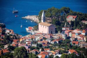 Cozy apartment in the heart of Mali Lošinj - 45 m² with view