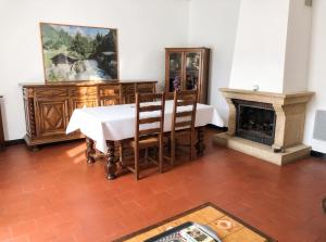 Appartement spacieux à Bessèges - Vue montagne et terrasse