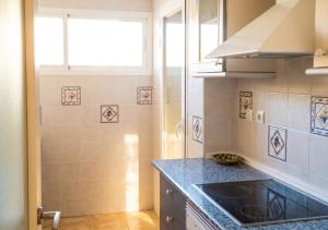 Charming Apartment in Dénia with Shared Pool
