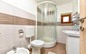 House Guran 2442
