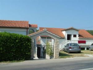 Charming apartment in Kampor with private garden - 28 m²