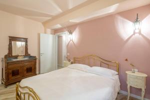 Charming apartment in Lastra a Signa with included parking