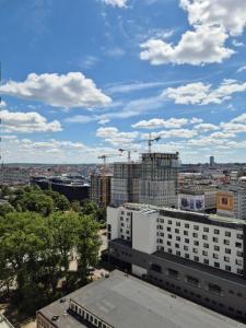 SOKOLSKA 30 TOWERS apartments - KLIMATYZACJA- LUX- PARKING- SAUNA- GYM -and the BEST VIEW