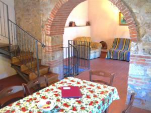 Charming Apartment in Massa Marittima with shared pool.