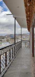 Jhi-Dhey Guest House
