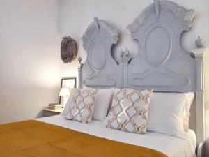 Spacious Apartment in Lisciano Niccone with Mountain View