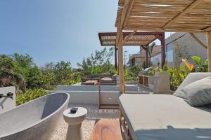 2BR Rooftop Boho Villa TuluV Bonito in Uluwatu