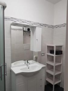 Romantic Apartment in Rome, 50 sqm, Parking