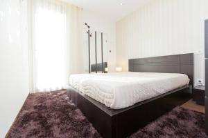 Elegant Villa Near Vieira do Minho with Pool