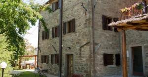 Cozy Apartment in Caprese Michelangelo 30m² + Pool