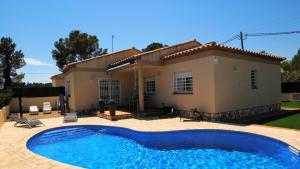 Comfortable House in Les Tres Cales with Private Pool