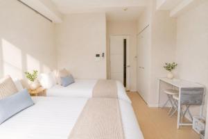 401Room, 5 mins walk from JR Kinshicho North Exit!Near Asakusa & Sky Tree!! The house is on the 4th floor with an elevator convenient transportation There is a balcony