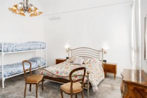 Modern apartment in Siracusa, 150 sqm with balcony