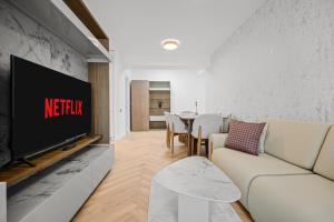 North Bucharest 1BR with Balcony by Blvd