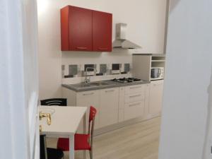Contemporary Apartment in Trapani, 50 m² with Balcony