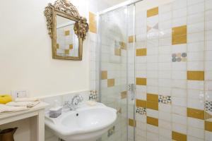 Refined Apartment in Lastra a Signa - 77 sqm - Air Conditioning