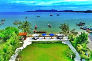 Warm Apartment in Ban Chai Nam, 180 m² with Jacuzzi