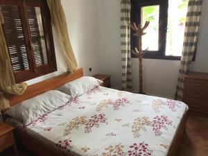 Spacious apartment with terrace in Cabo Negro, 70 m² + Pool