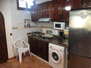 Spacious apartment with terrace in Cabo Negro, 70 m² + Pool