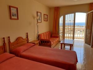 Cozy studio in Costa del Silencio 45 m² with sea view