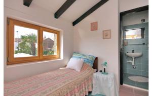 Charming Villa in Jezera with Private Pool