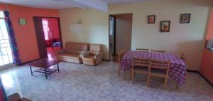 Lovely apartment with pool in Trou-aux-Biches 80 m²