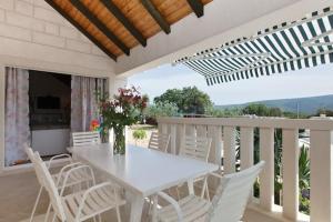 Charming Villa in Pučišća + Pool