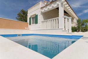 Charming Villa in Pučišća + Pool