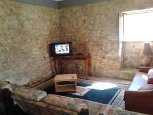 Charming house in Alcobaça with mountain view