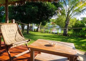 Charming bungalow in Andilana, pool, sea view and garden
