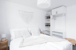 Cozy Adelboden Stay Parking & Mountain Views