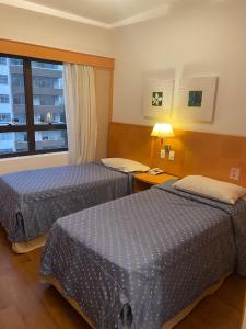 Apto com sacada e piscina